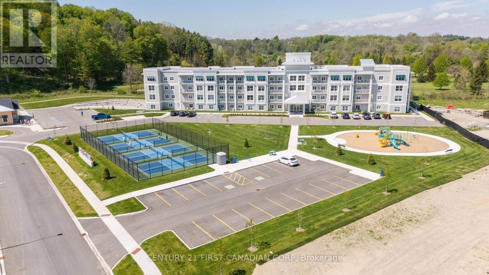 Central Elgin, ON N5L0B7,100 The Promenade #403