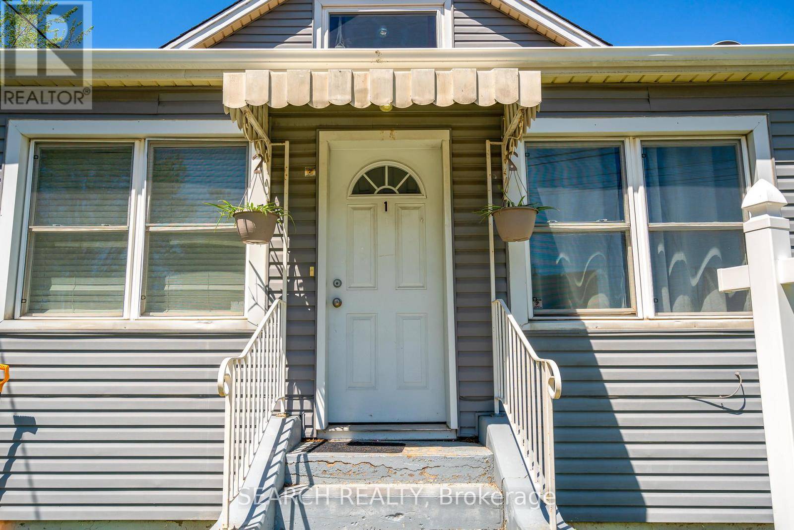 St. Catharines (facer), ON L2M5L9,15 DELAWARE STREET