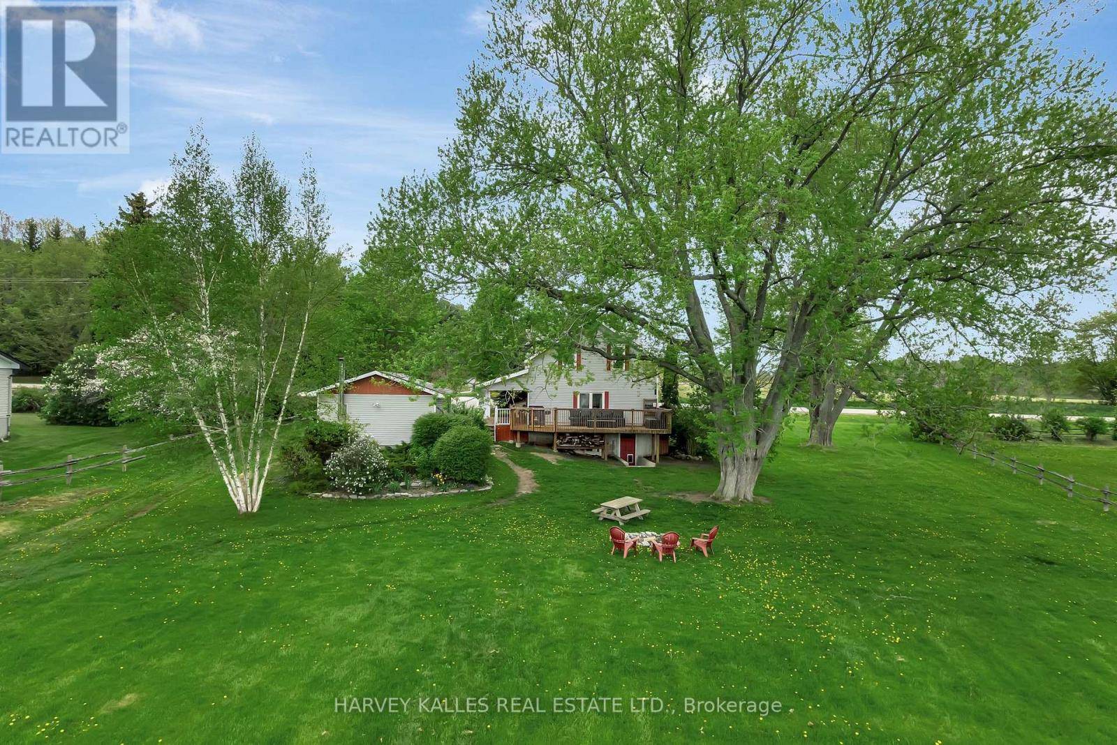Prince Edward County (hallowell Ward), ON K0K2T0,13965 LOYALIST PARKWAY