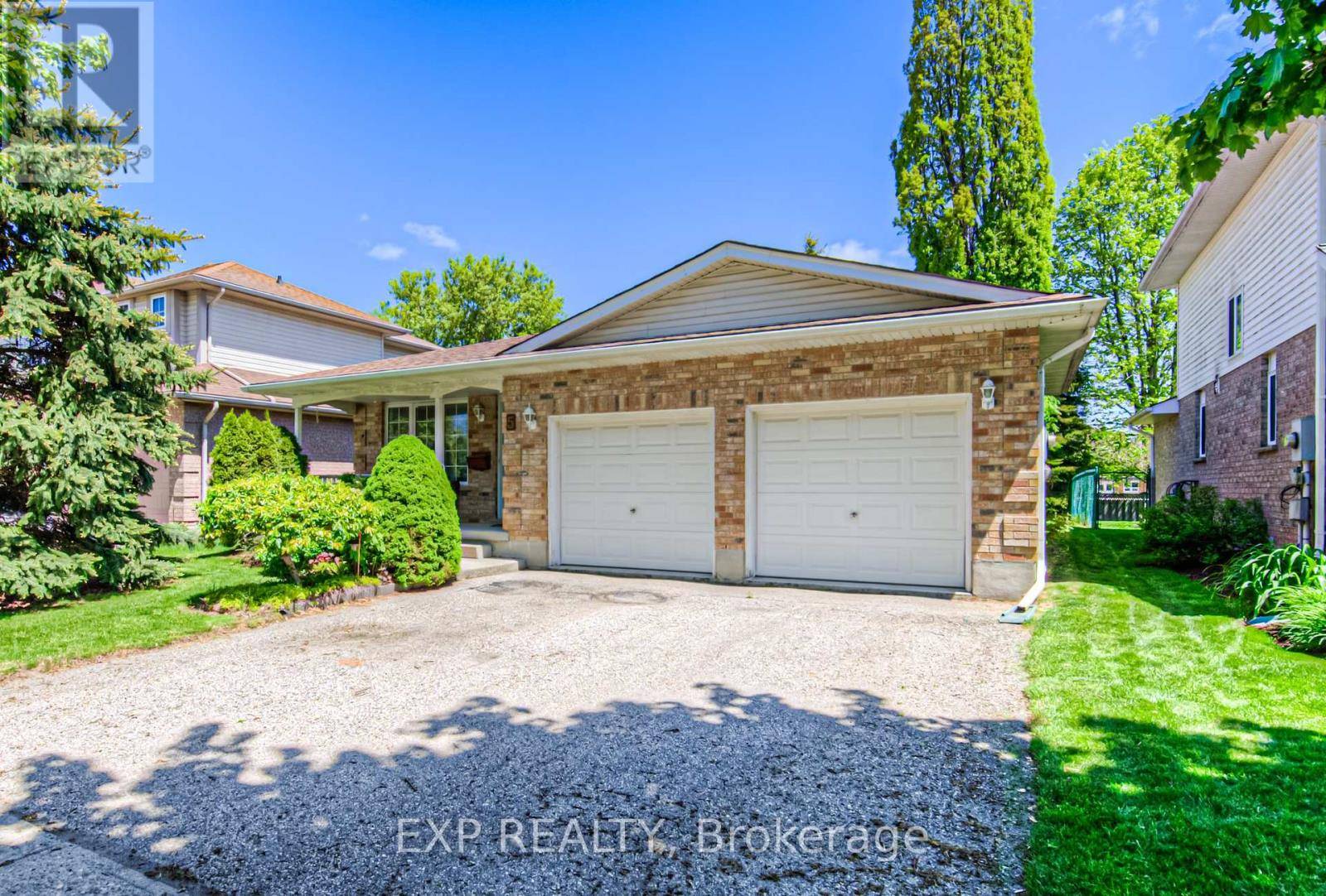 Woolwich, ON N3B1V3,5 FLAMINGO DRIVE