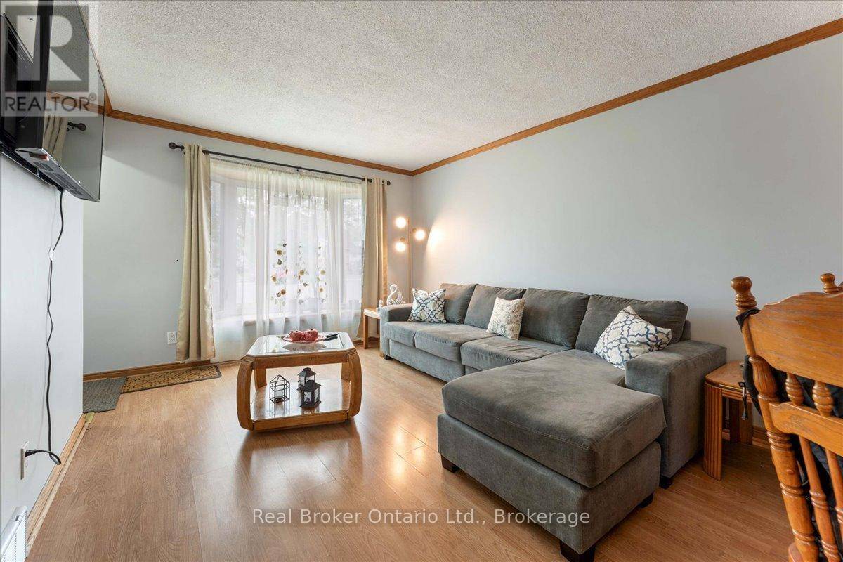 Welland (broadway), ON L3C6R4,30 RAINBOW COURT