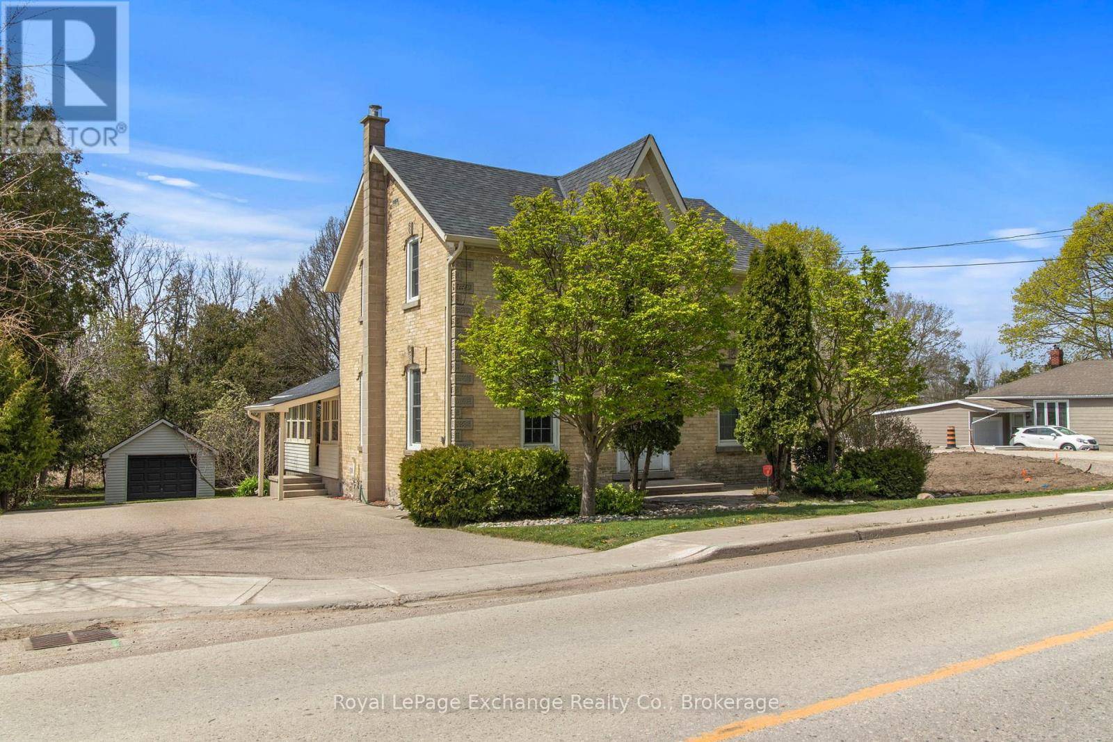Kincardine, ON N2Z1G5,1180 QUEEN STREET