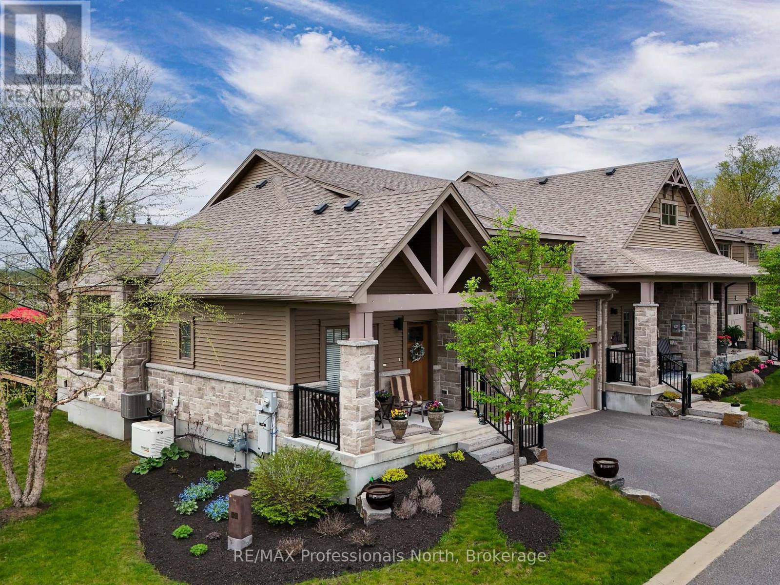 Huntsville (chaffey), ON P1H0C4,8 SERENITY PLACE CRESCENT