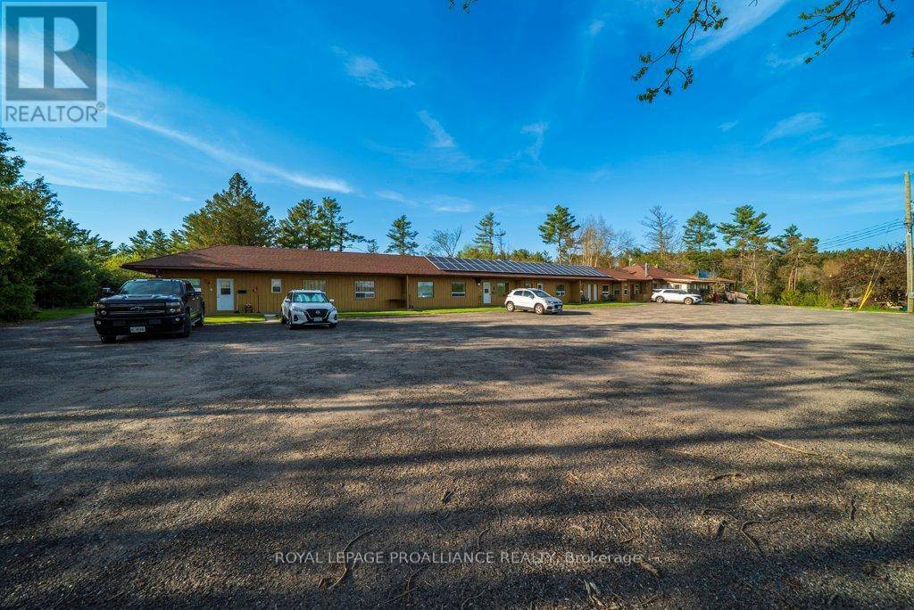 Tweed (elzevir (twp)), ON K0K3J0,108575 HIGHWAY 7 HIGHWAY
