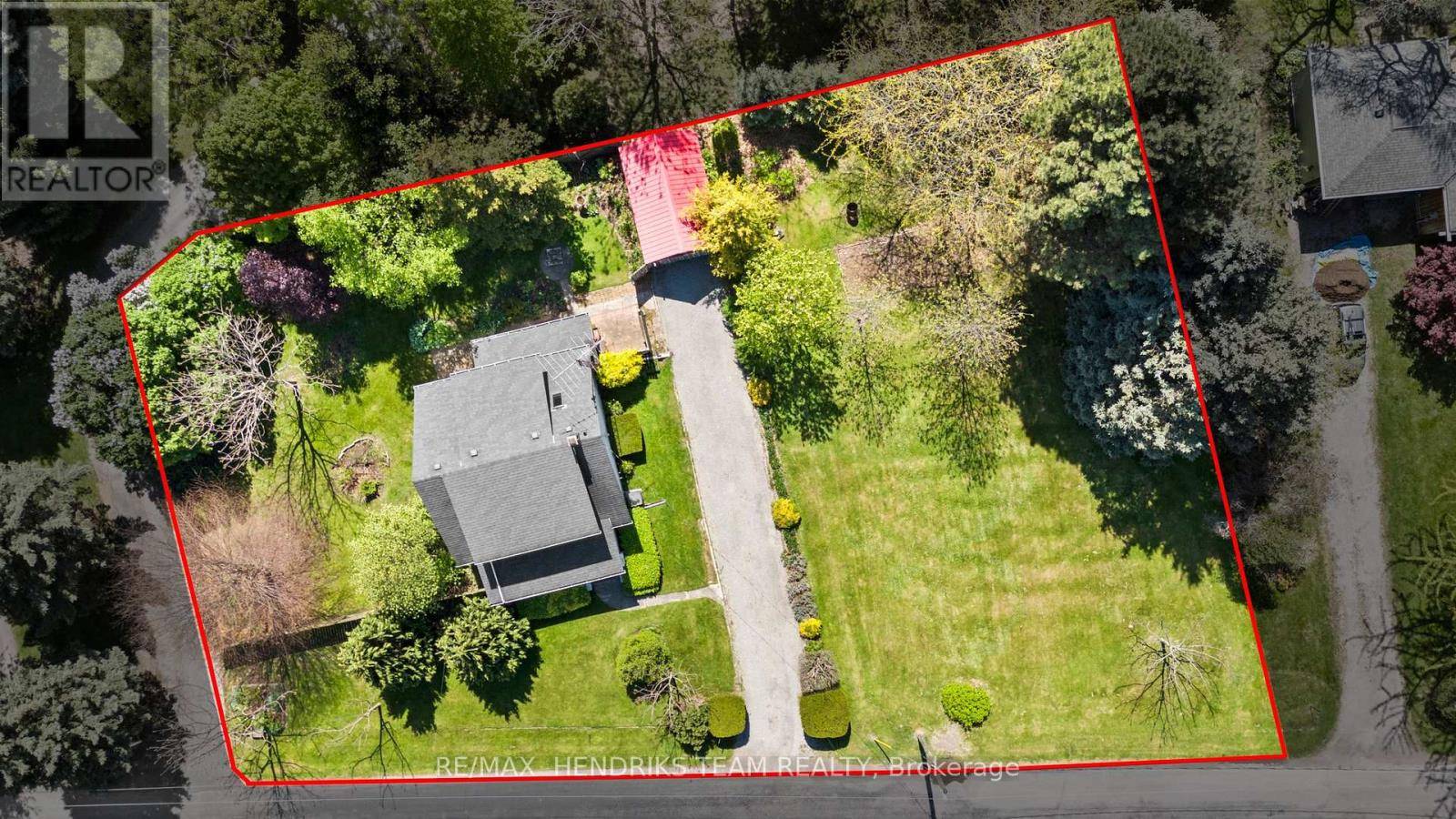 Niagara-on-the-lake (lakeshore), ON L0S1J0,1386 MCNAB ROAD