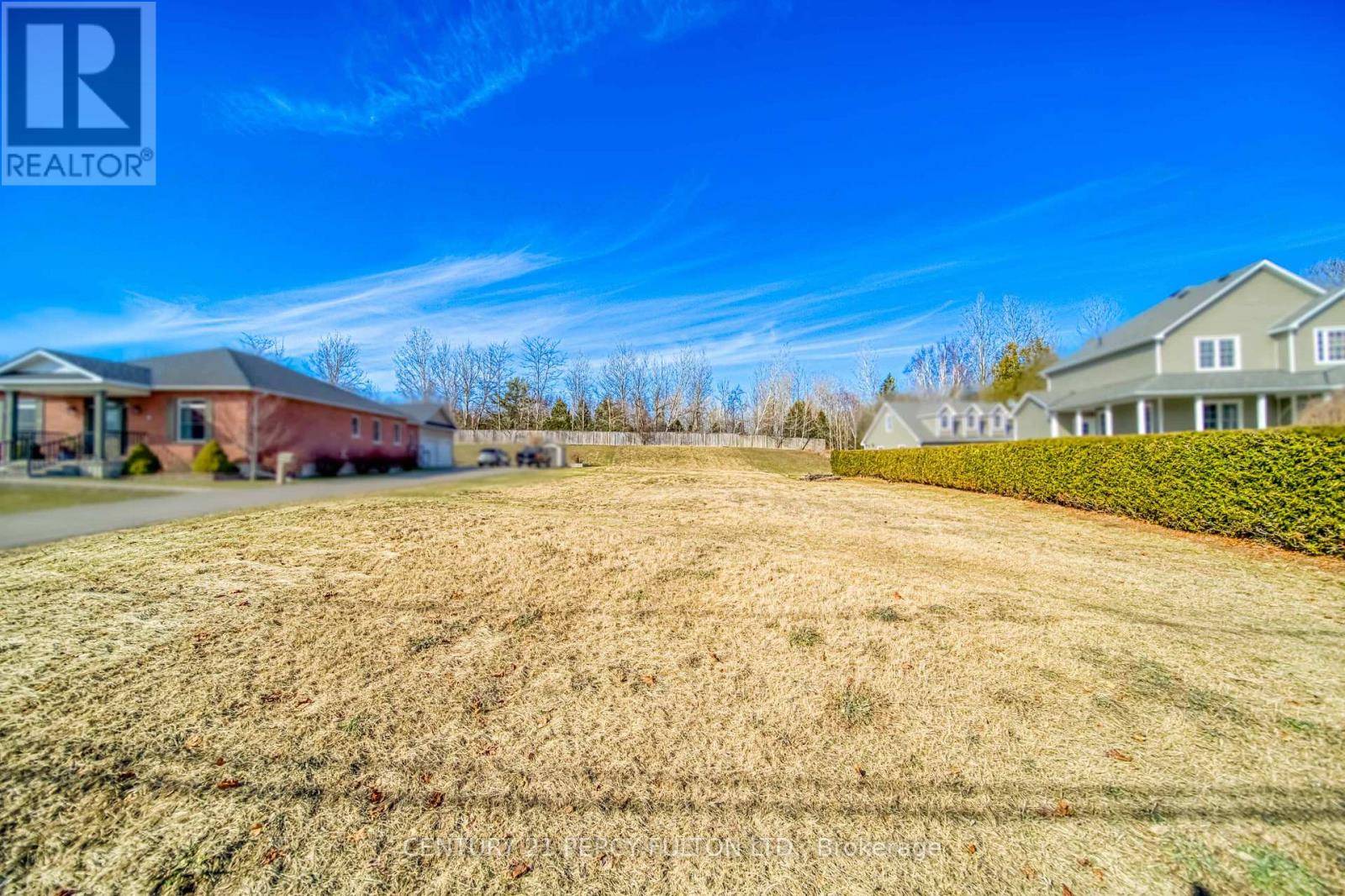 Cobourg, ON K9A2P2,756 KING STREET W