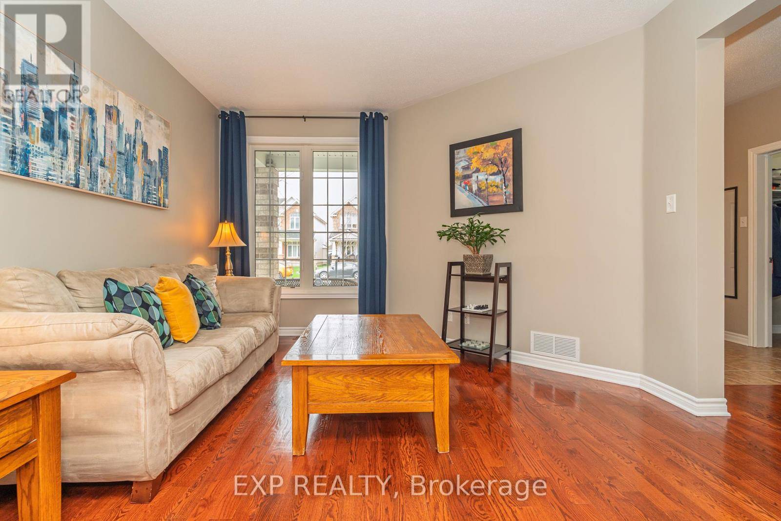 Ottawa, ON K2S2B6,65 FRIENDLY CRESCENT