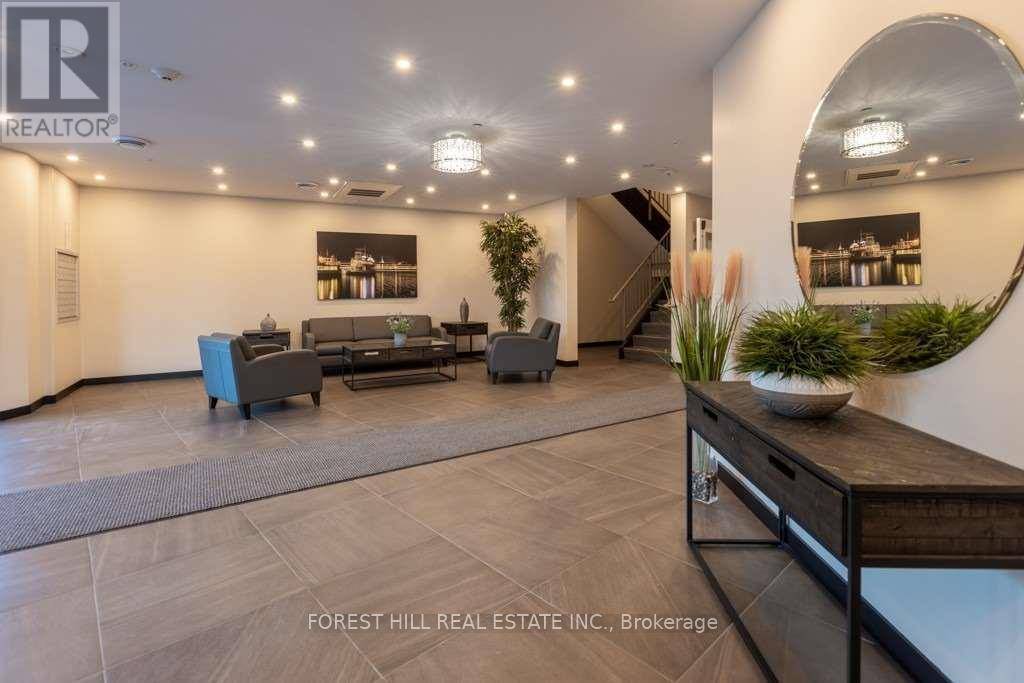 Kingston (city Northwest), ON K7P0R5,740 Augusta DR #105