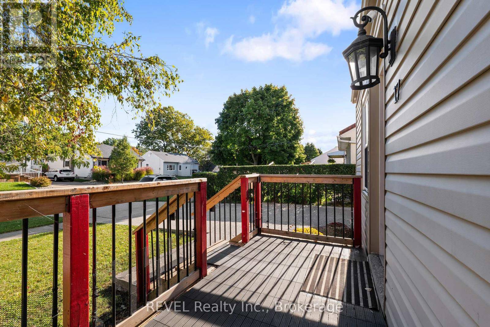 St. Catharines (fairview), ON L2N1X9,17 SANDOWN STREET