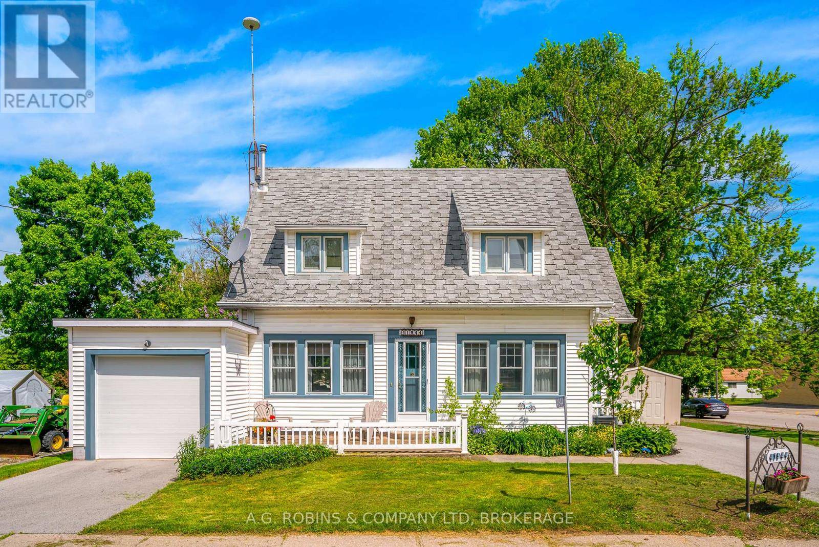 Wainfleet (marshville/winger), ON L0S1V0,41944 CLARENDON STREET