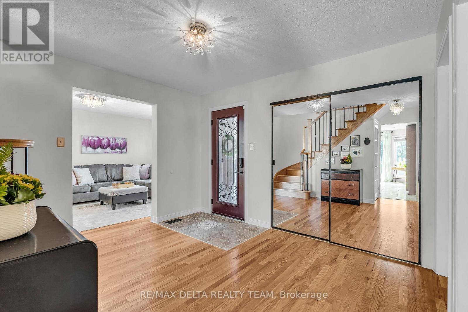 Ottawa, ON K4A2B7,620 GLENSIDE TERRACE