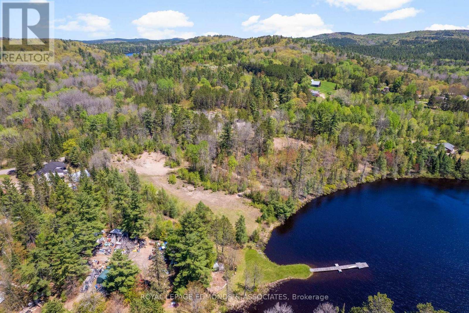 Madawaska Valley, ON K0J1B0,000 OLD BARRY'S BAY ROAD