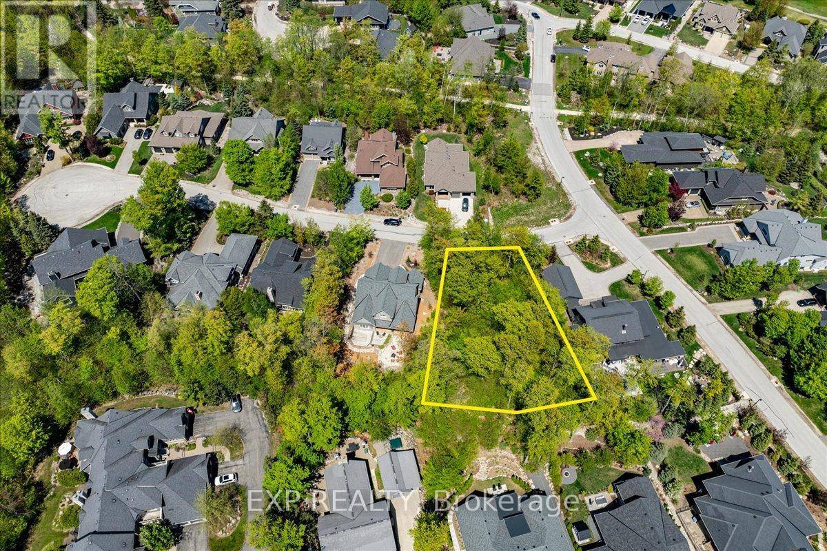 Blue Mountains, ON N0H2P0,102 MCMULLEN COURT