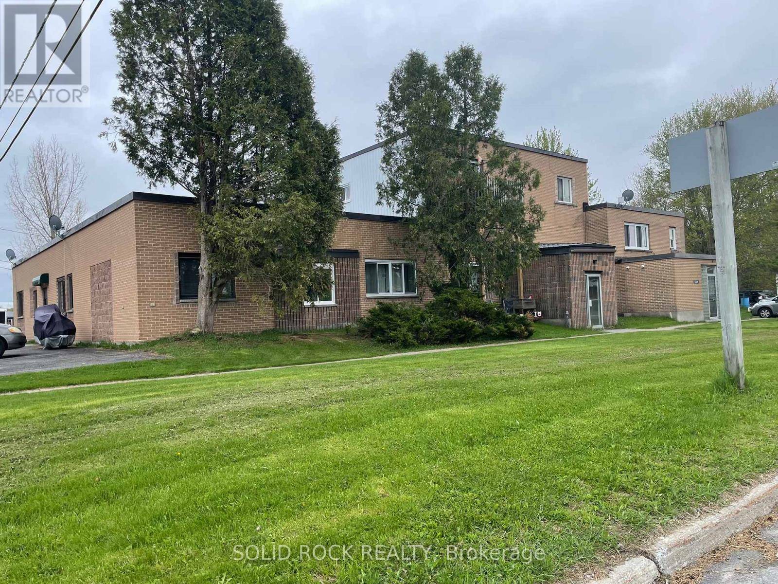 South Dundas, ON K0C2H0,12356 COUNTY RD 18 ROAD N