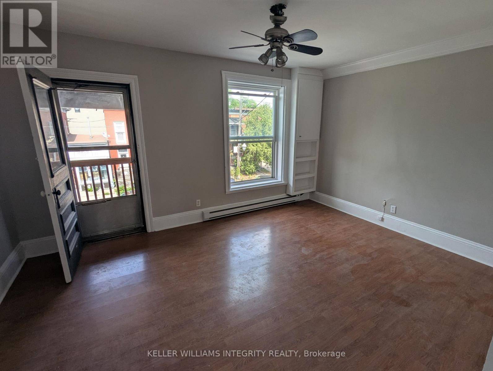 Ottawa, ON K1R7N9,74 Preston ST #2