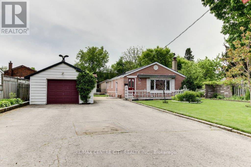 London East (east H), ON N5V2B3,473 SECOND STREET