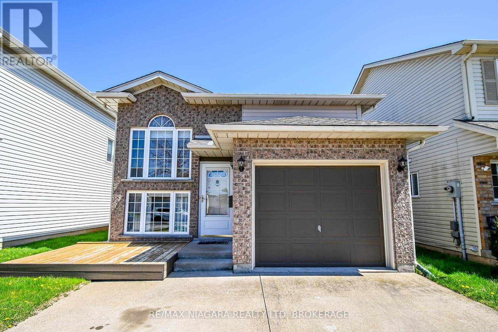 St. Catharines (carlton/bunting), ON L2M7Y9,14 JENNIFER CRESCENT