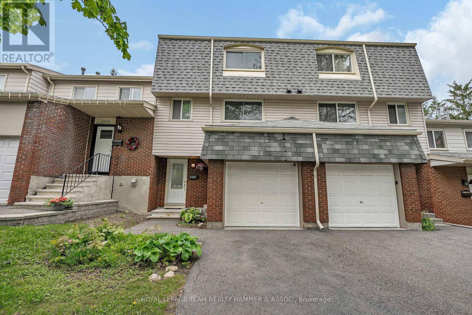 Ottawa, ON K1B4T8,2425 SOUTHVALE CRESCENT