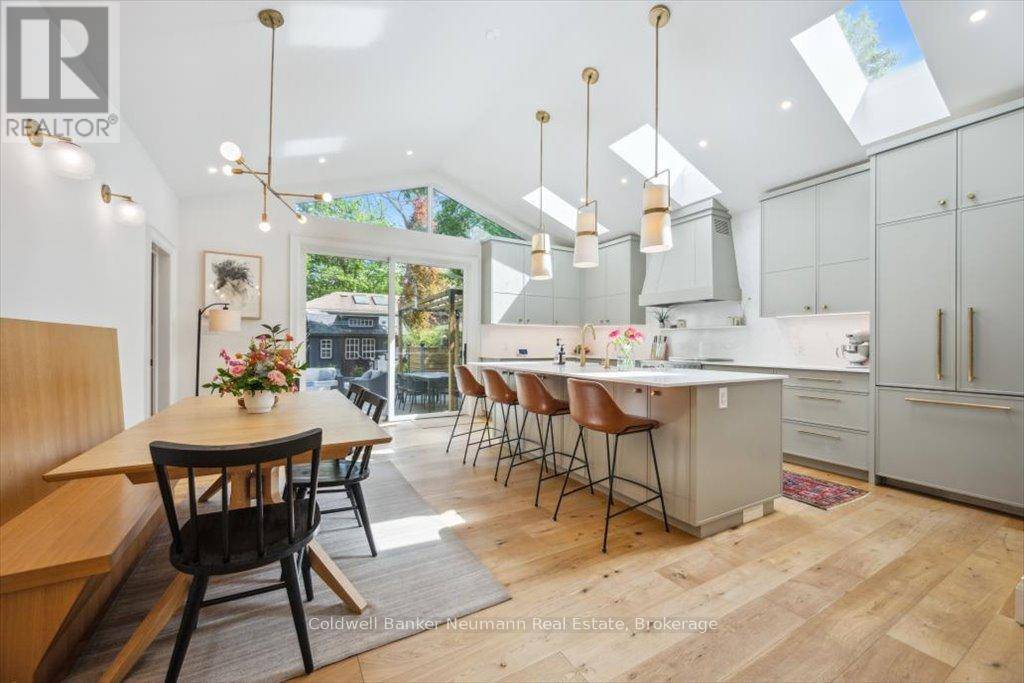 Guelph (exhibition Park), ON N1H1T9,30 POWELL STREET W
