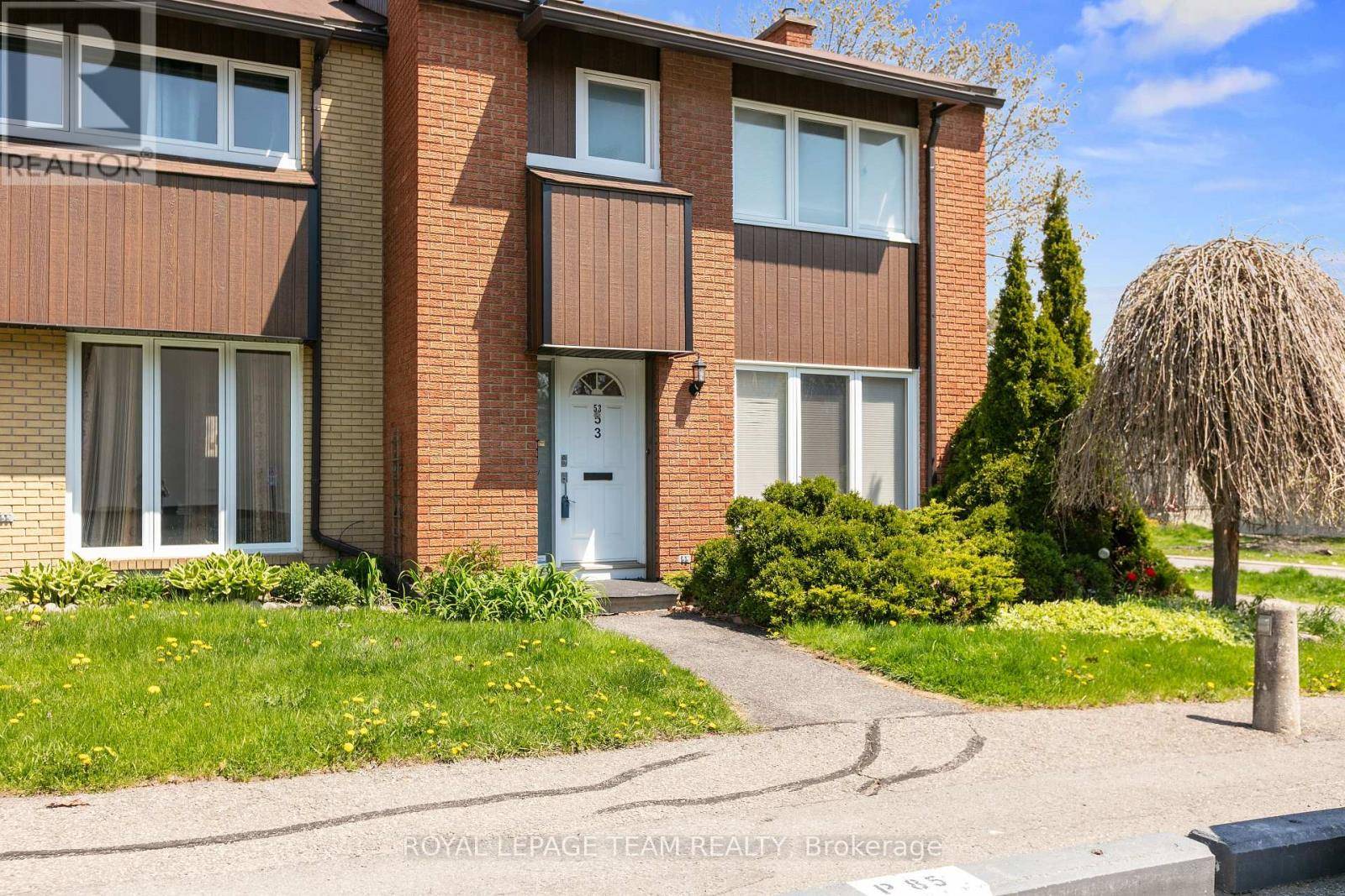 Ottawa, ON K1J8J2,1900 Marquis AVE #53
