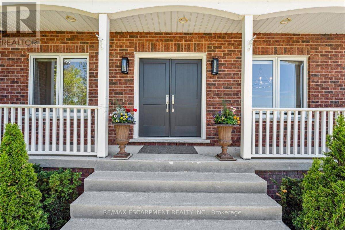 Lincoln (beamsville), ON L3J1R6,5252 GREENLANE ROAD