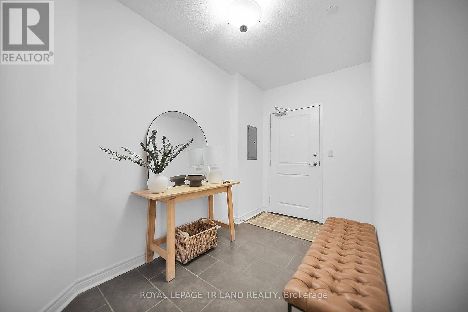 London East (east K), ON N6A0A7,330 Ridout ST #1001