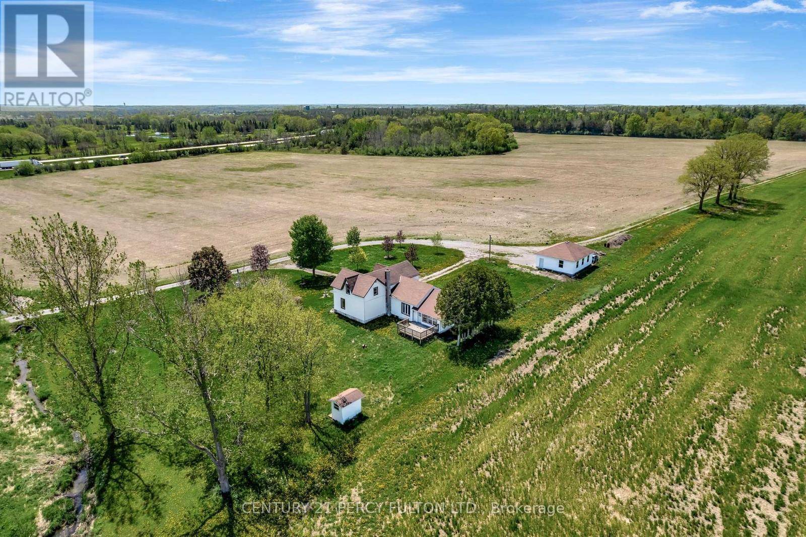 Tyendinaga (tyendinaga Township), ON K0K2N0,156 PLUMB ROAD