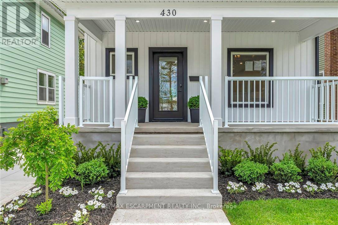 Haldimand (dunnville), ON N1A1E5,430 ALDER STREET E