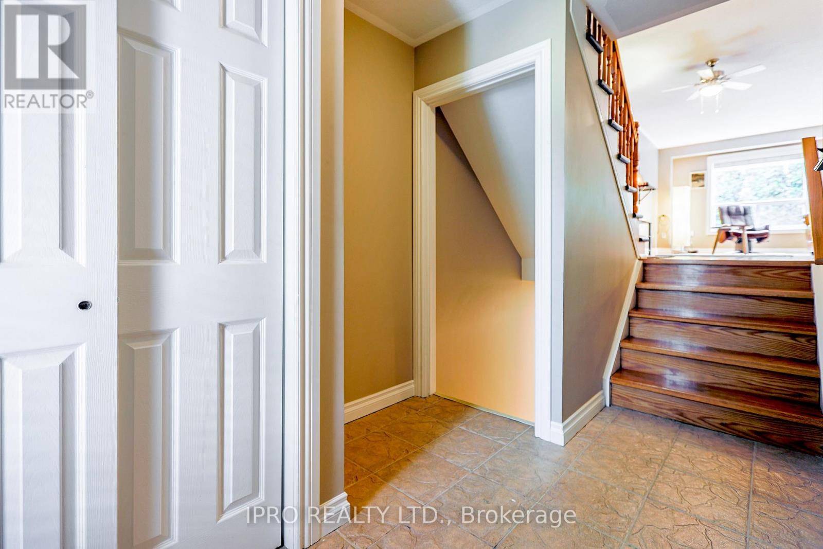Hamilton (stoney Creek Mountain), ON L8J3T3,346 Highland RD West #50
