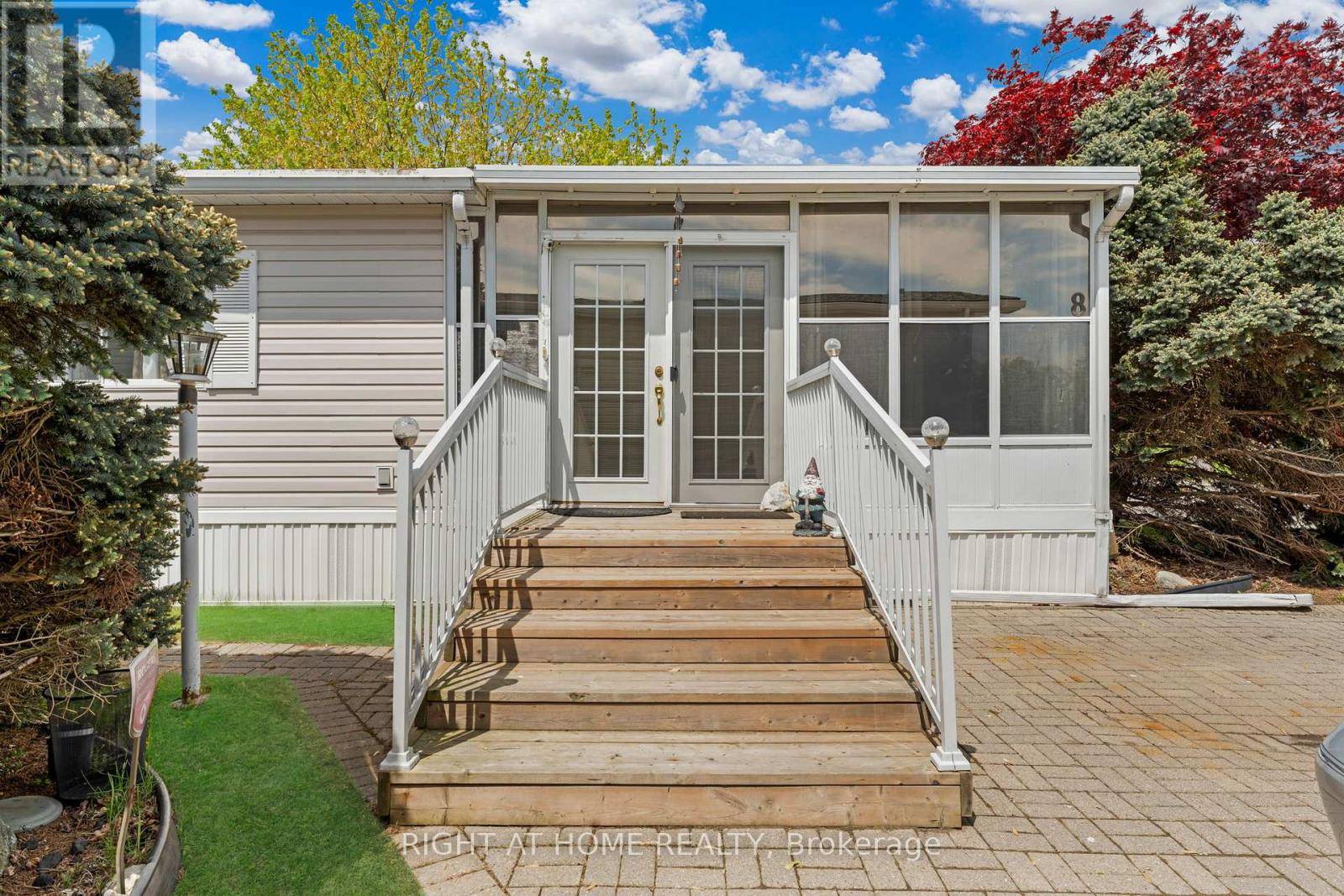 Fort Erie (black Creek), ON L0S1S1,3033 TOWNLINE RD #8