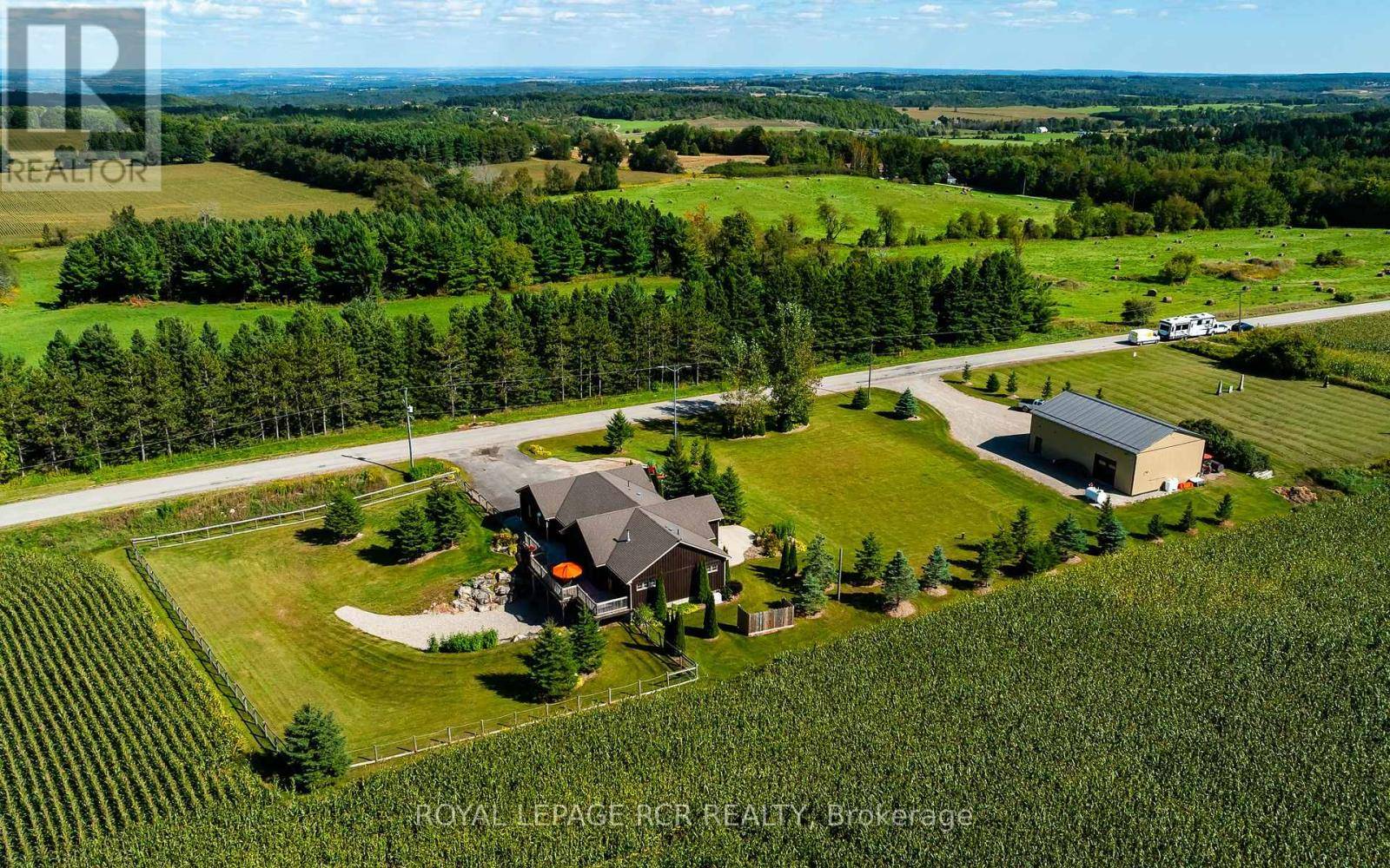 Mulmur, ON L9V0E1,676600 CENTRE ROAD