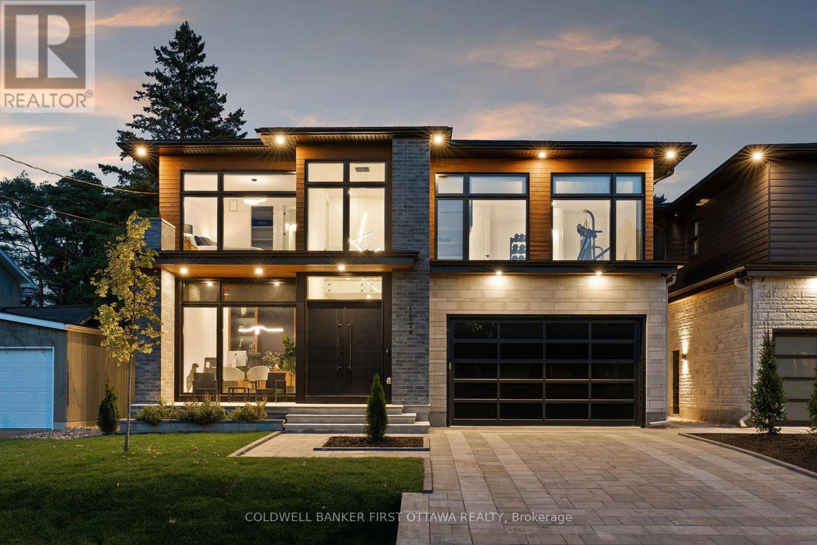 Ottawa, ON K2E5A4,1124 NORMANDY CRESCENT