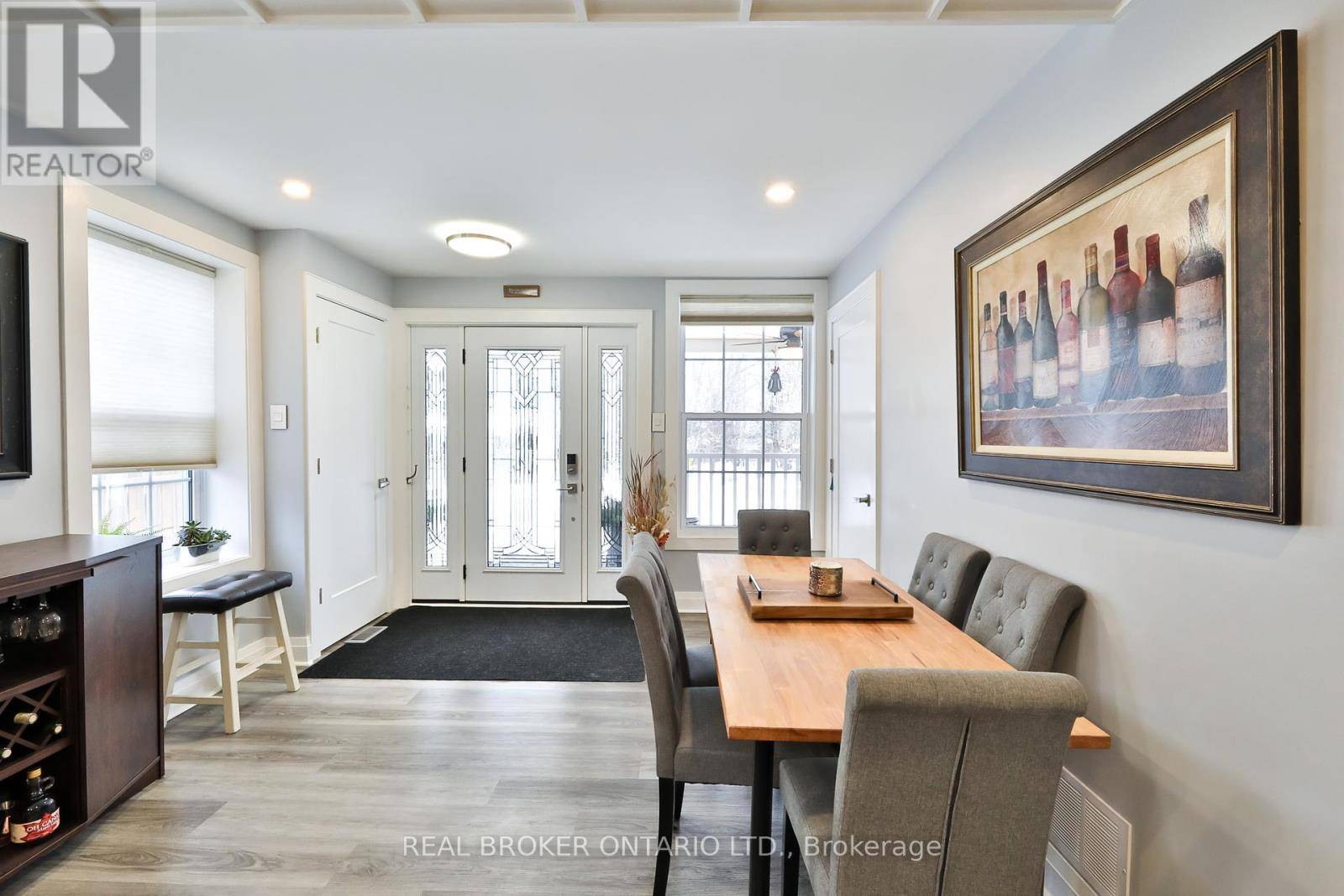 Merrickville-wolford, ON K0G1N0,118 BROCK STREET E