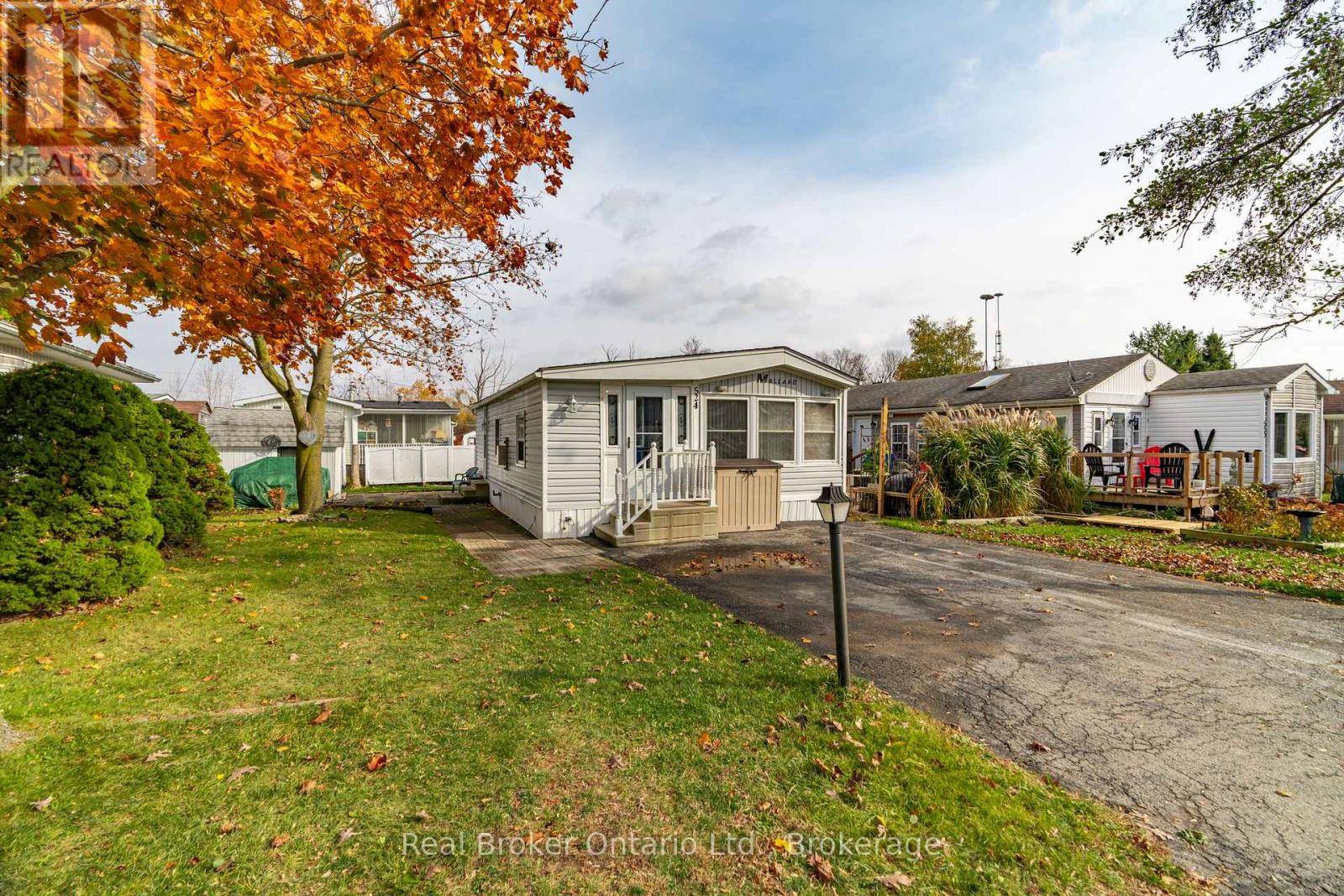 Centre Wellington, ON N0B1J0,524 POPLAR PLACE