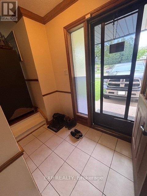 London South (south X), ON N6E2A8,1251 JALNA BOULEVARD