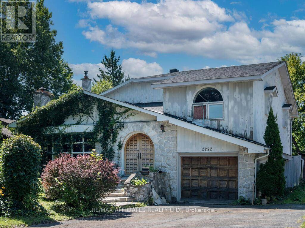 Ottawa, ON K1G3C7,2282 CRANE STREET S
