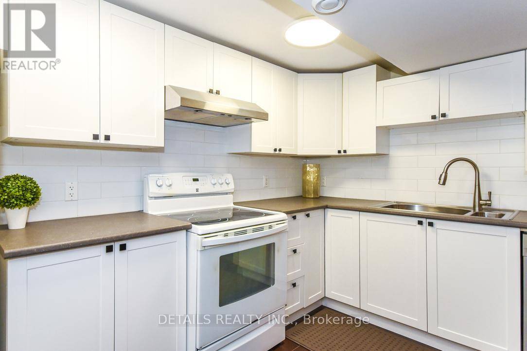 Ottawa, ON K1G2T2,970 SHAMIR AVENUE