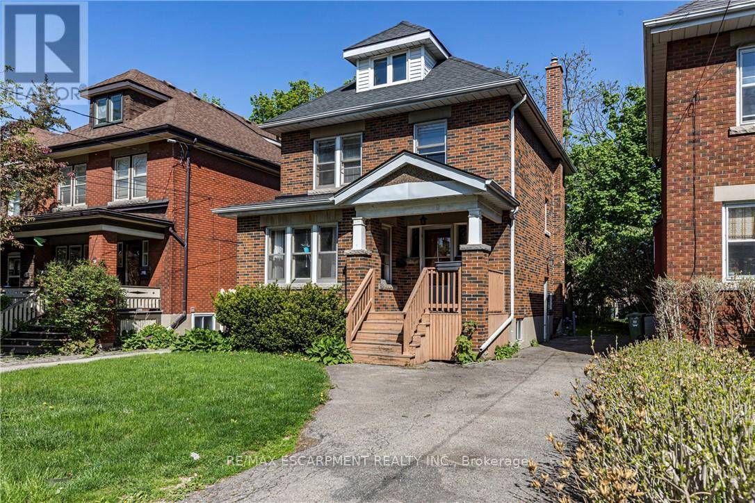 Hamilton (westdale), ON L8S4B6,44 DALEWOOD CRESCENT
