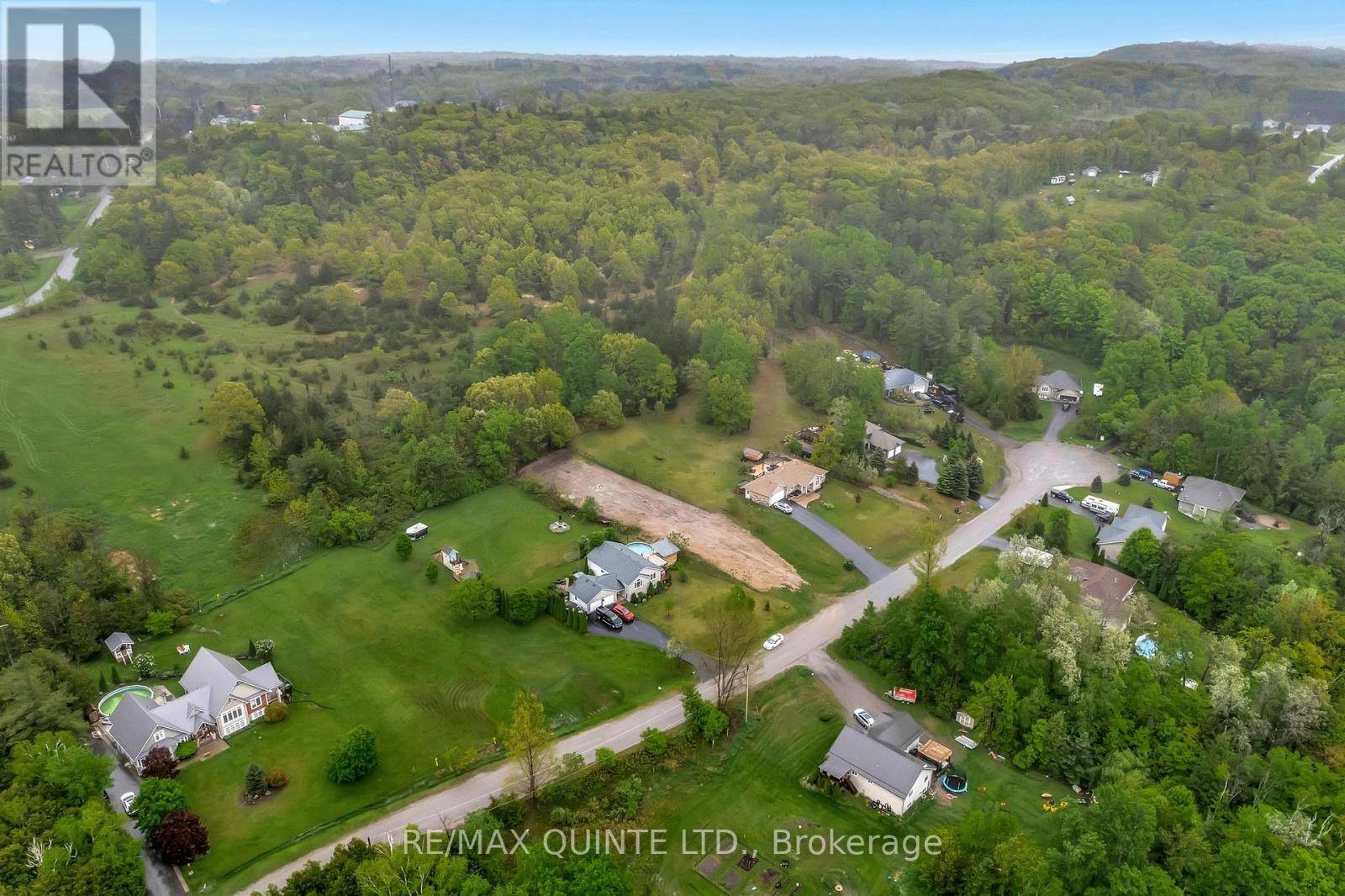 Quinte West (murray Ward), ON K0K2C0,43 DEERFIELD DRIVE