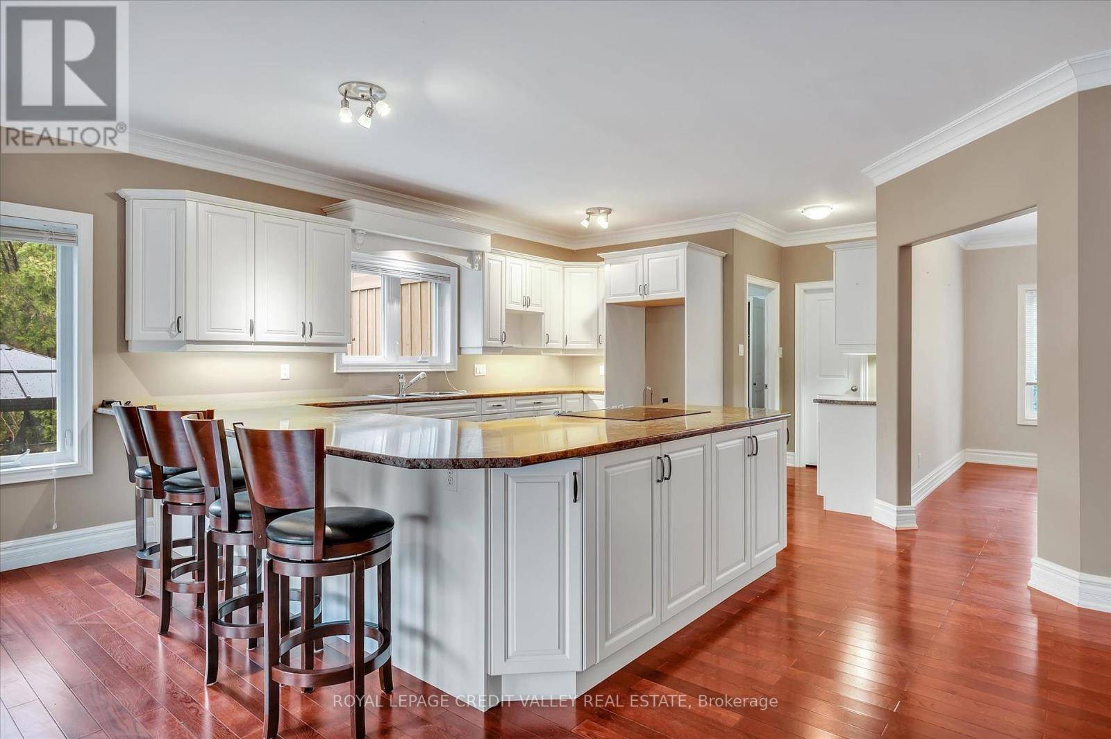 Peterborough West (north), ON K9J6V8,62 EDGEWOOD ROAD