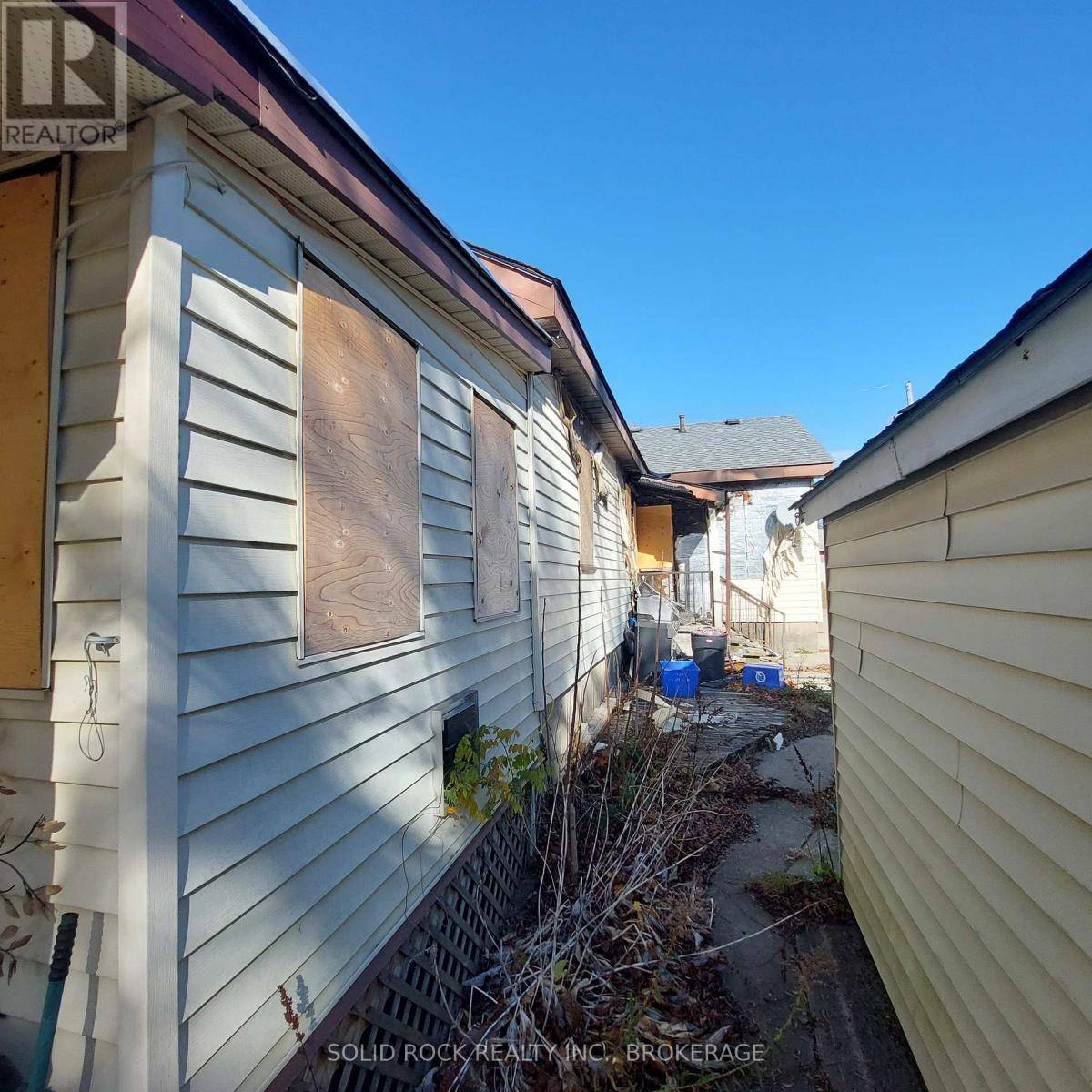 Prince Edward County (picton Ward), ON K0K2T0,8 ALBERT STREET