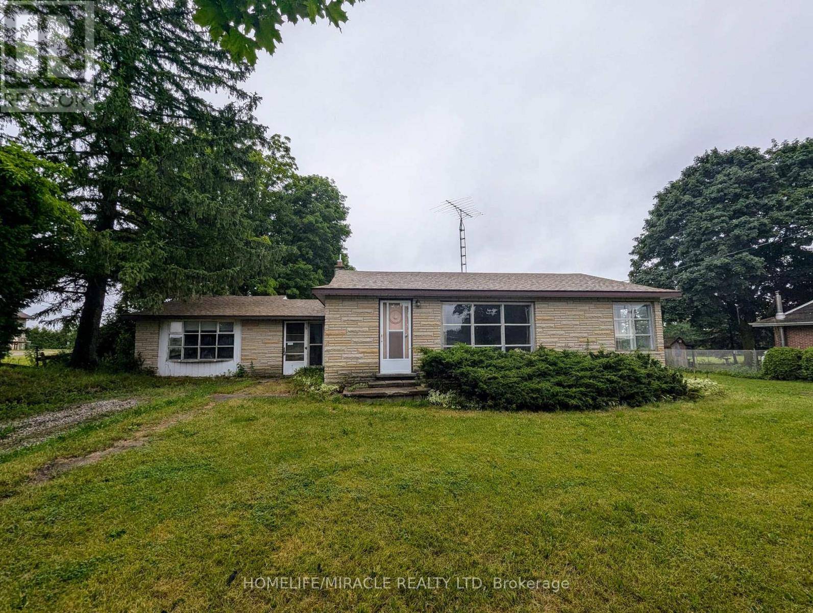 Puslinch, ON N3C2V4,4515 Wellington RD #32