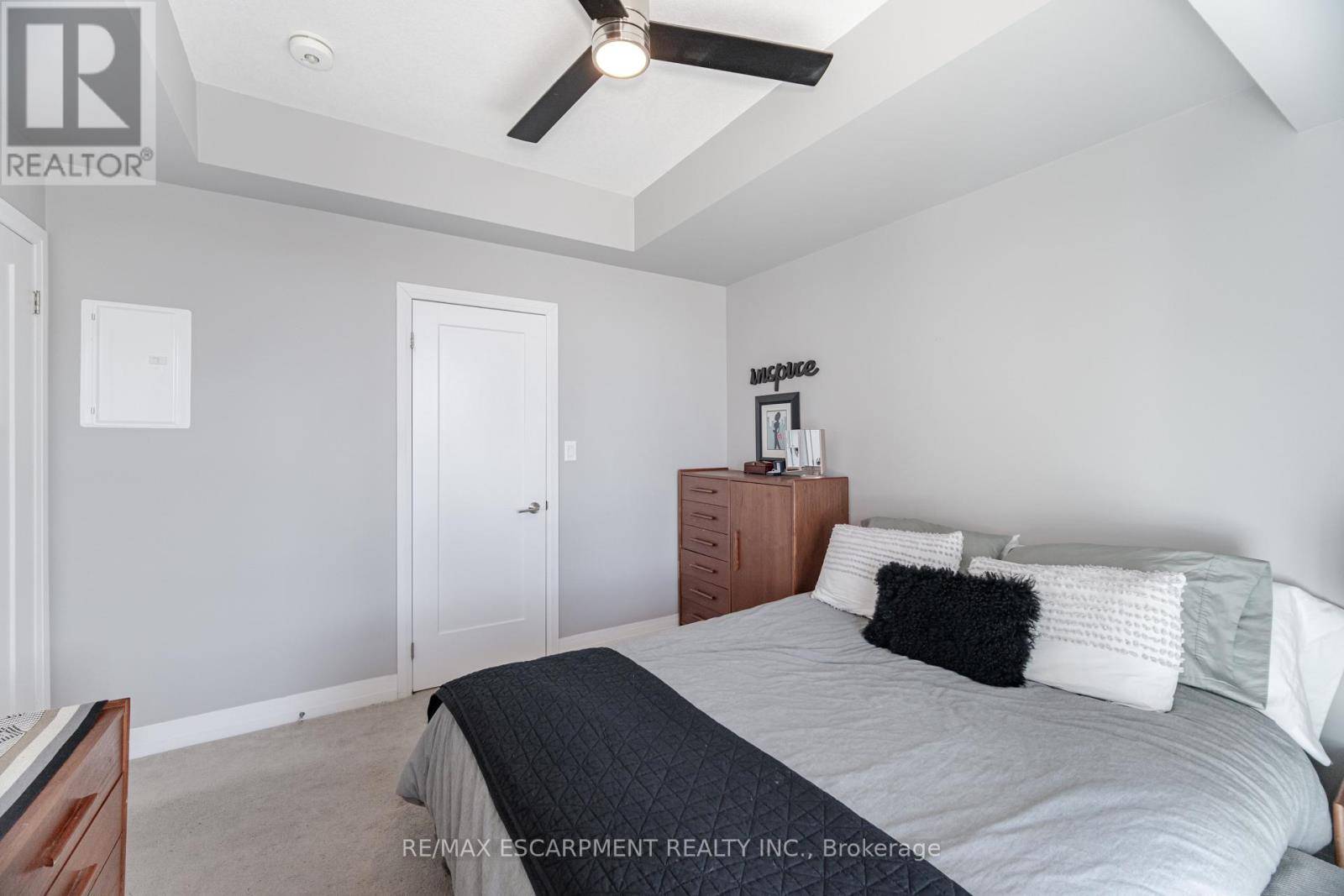 Grimsby (grimsby Beach), ON L3M0G6,10 CONCORD PL #308