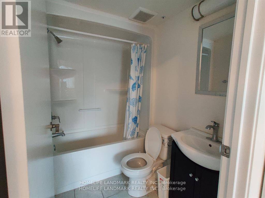 Waterloo, ON N2L3W5,246 Lester ST #303