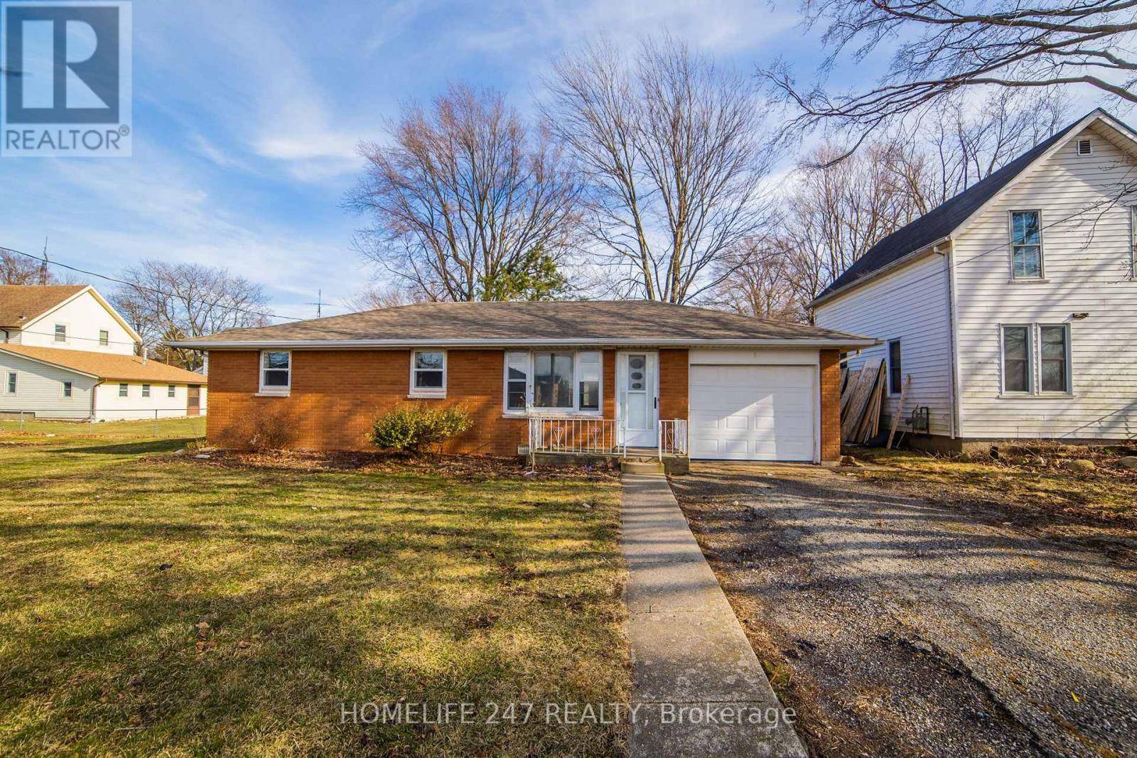 Chatham-kent (ridgetown), ON N0P2C0,6 JAMES STREET
