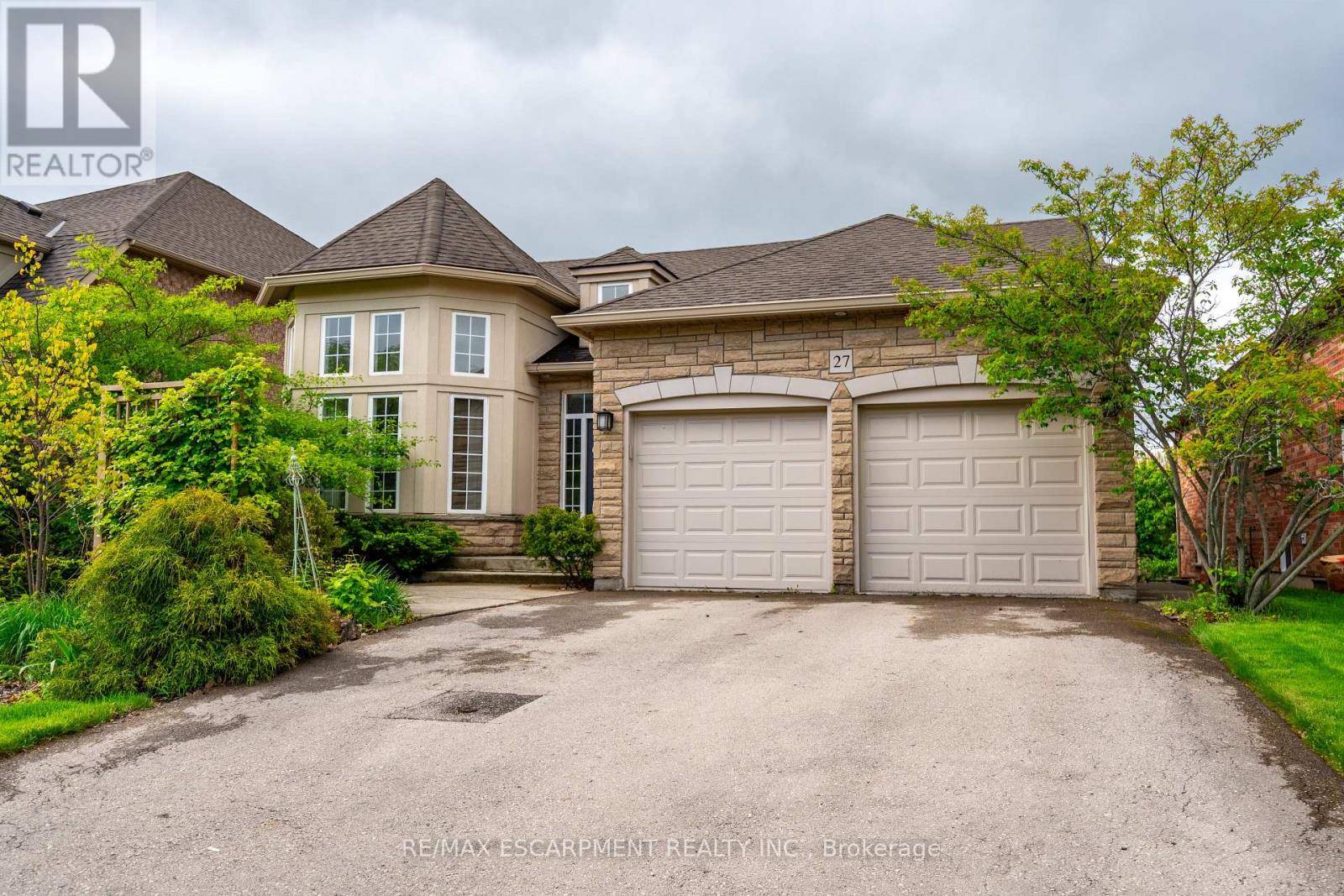 Hamilton (dundas), ON L9H7M4,27 GAINES AVENUE