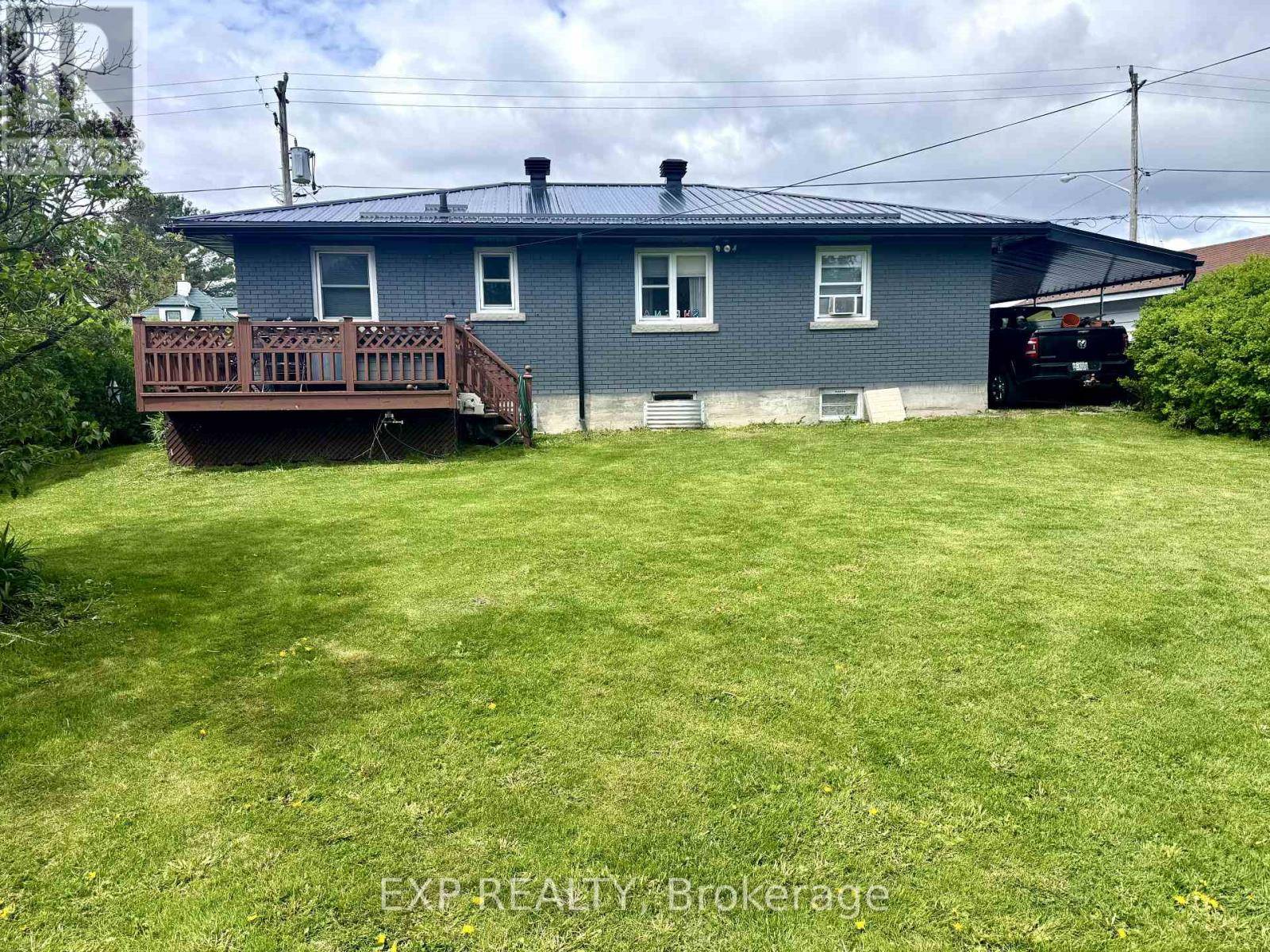 West Nipissing (verner), ON P0H2M0,20 DUBEAU STREET