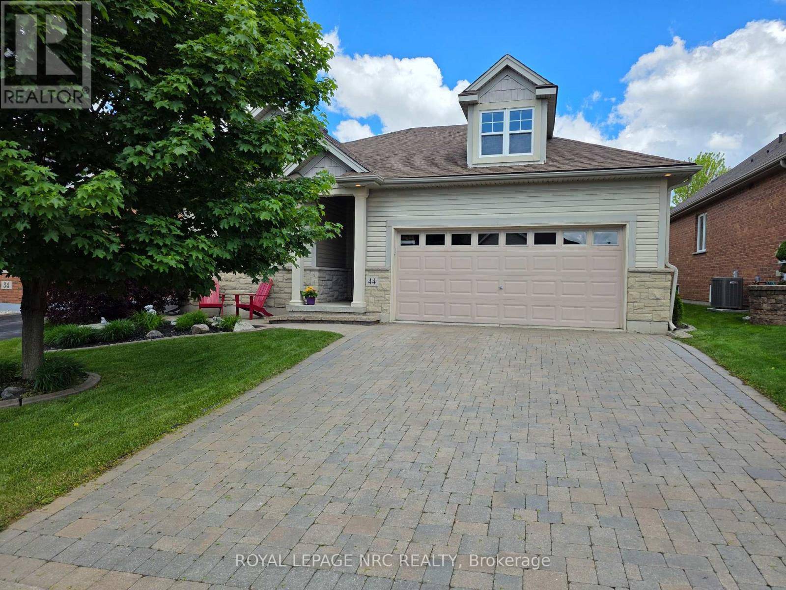 Welland (hwy 406/welland), ON L3B6G6,44 MORRIS TRAIL