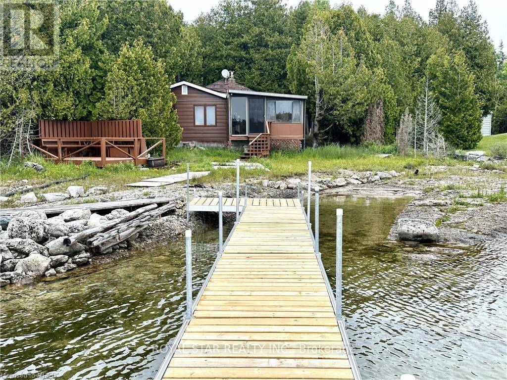 Northern Bruce Peninsula, ON N0H2R0,85 SIMPSON AVENUE
