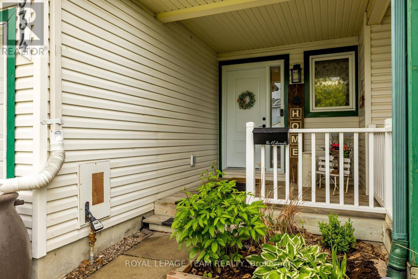 North Grenville, ON K0G1J0,934 MALEY STREET